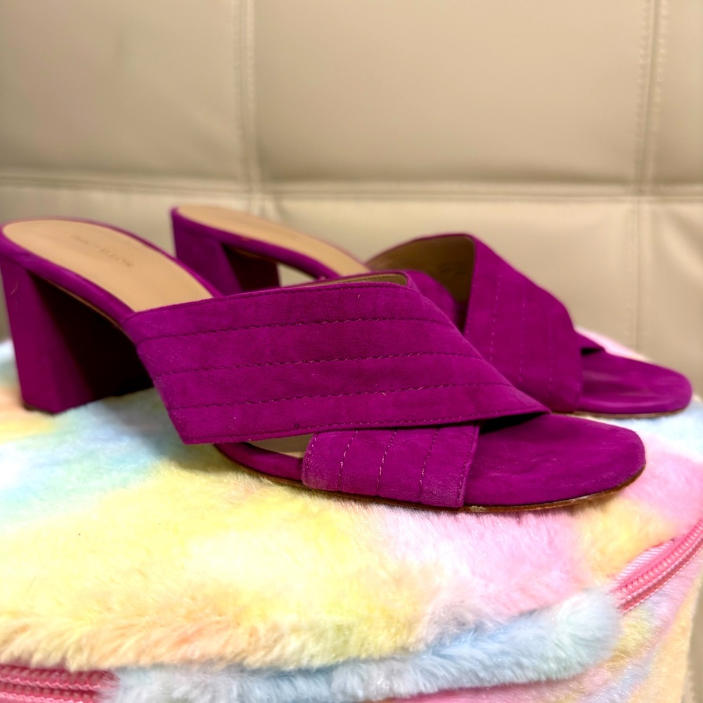 Ann Taylor Honor Suede Block Heeled Sandals Cool Berry